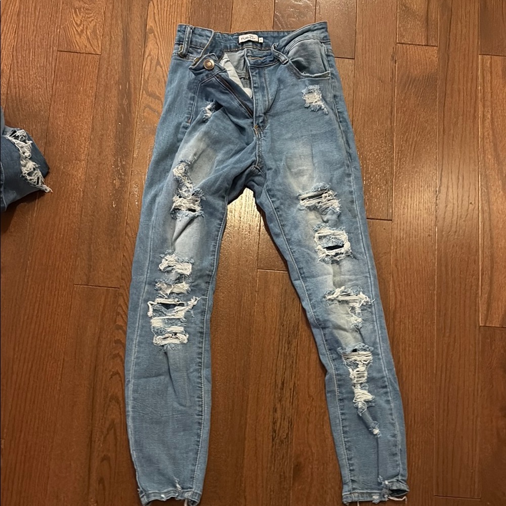 Rue21 Light Blue Distressed Skinny Jeans